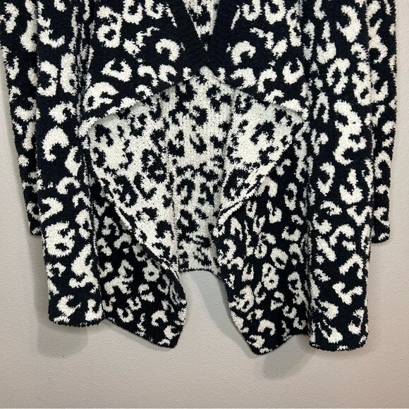 UGG Leopard Print Phoebe Wrap Cardigan fluffy oversized sweater knit size medium - Picture 4 of 7